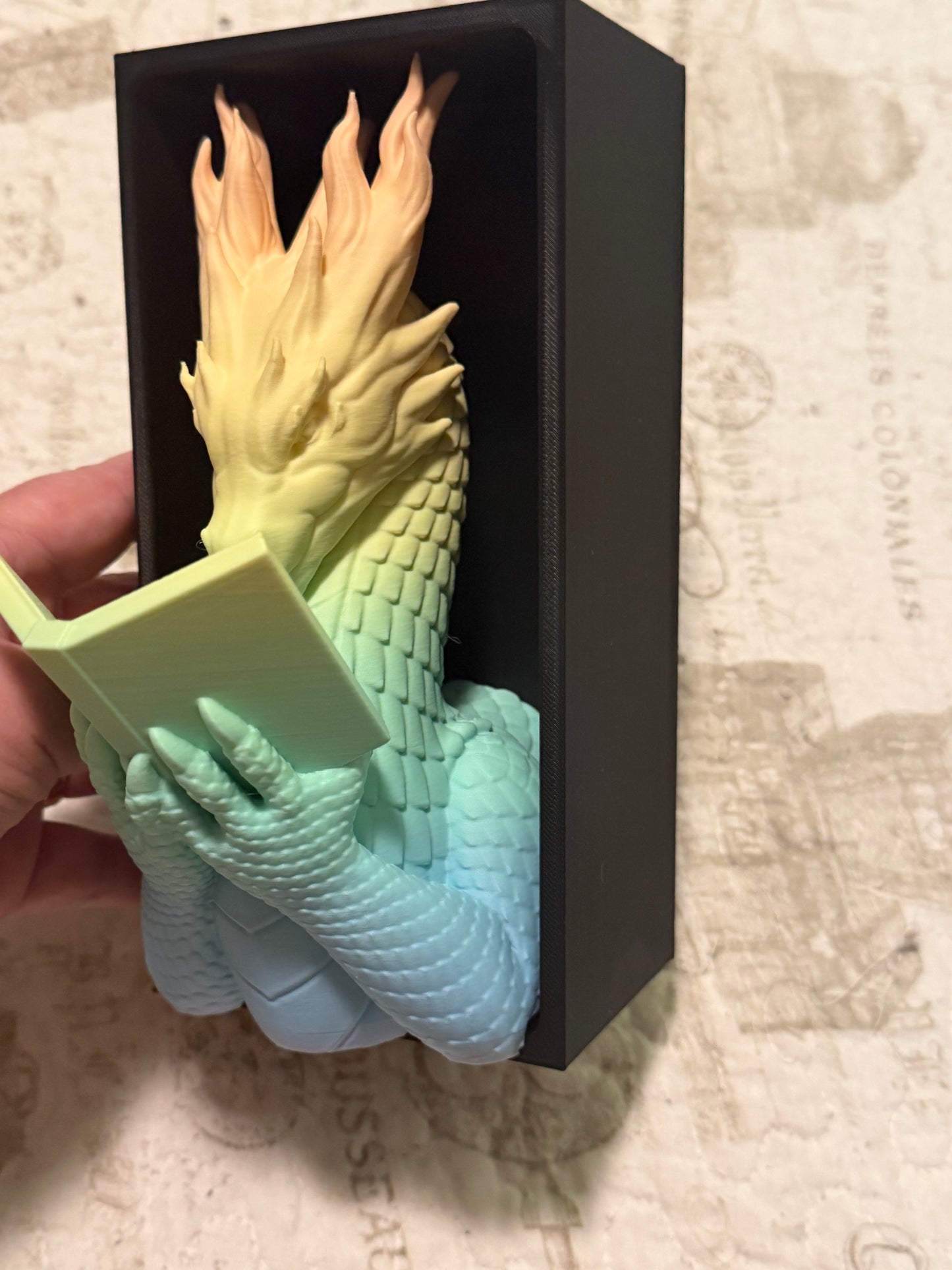 3D Printed Book Nook: Dragon Reading